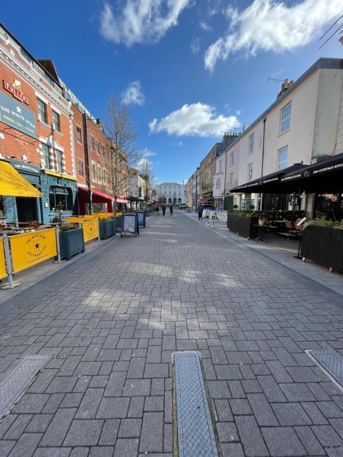 Oxford Street Stays Southampton Exterior photo